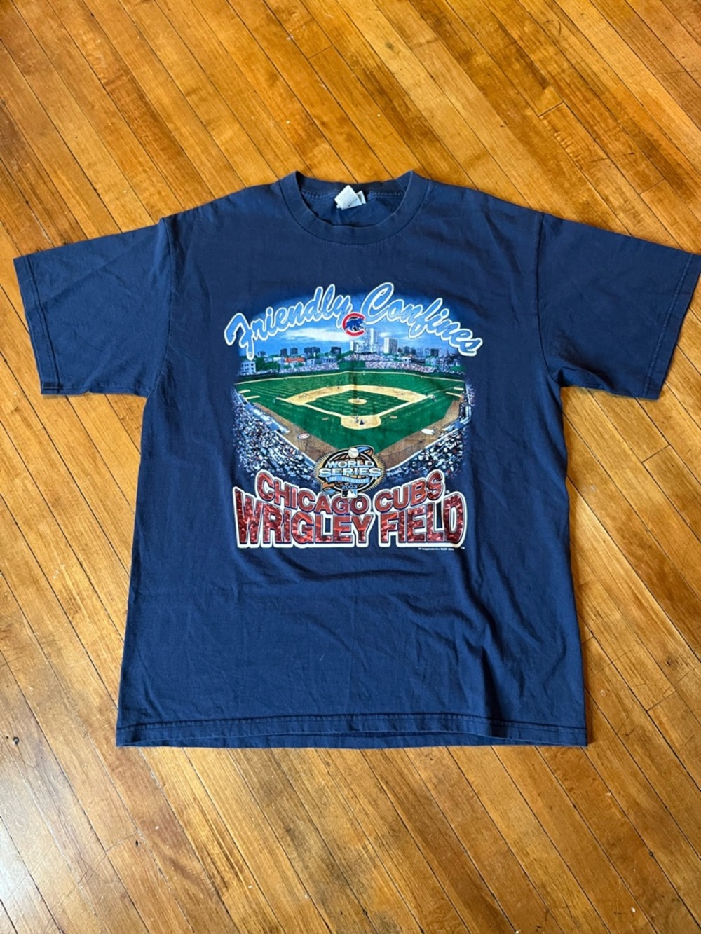 Vintage 2003 Chicago Cubs Wrigley Field T-Shirt